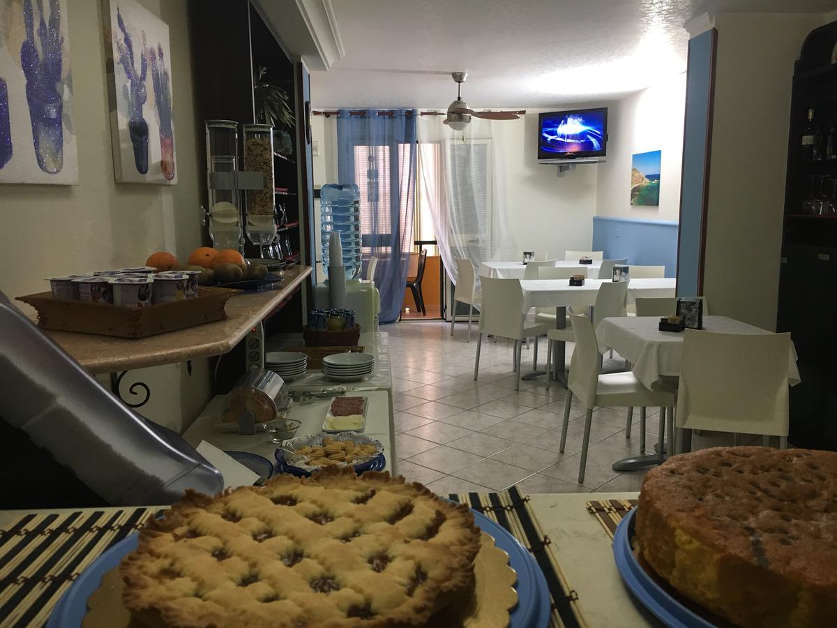 波扎洛Mediterraneo住宿加早餐旅馆 外观 照片